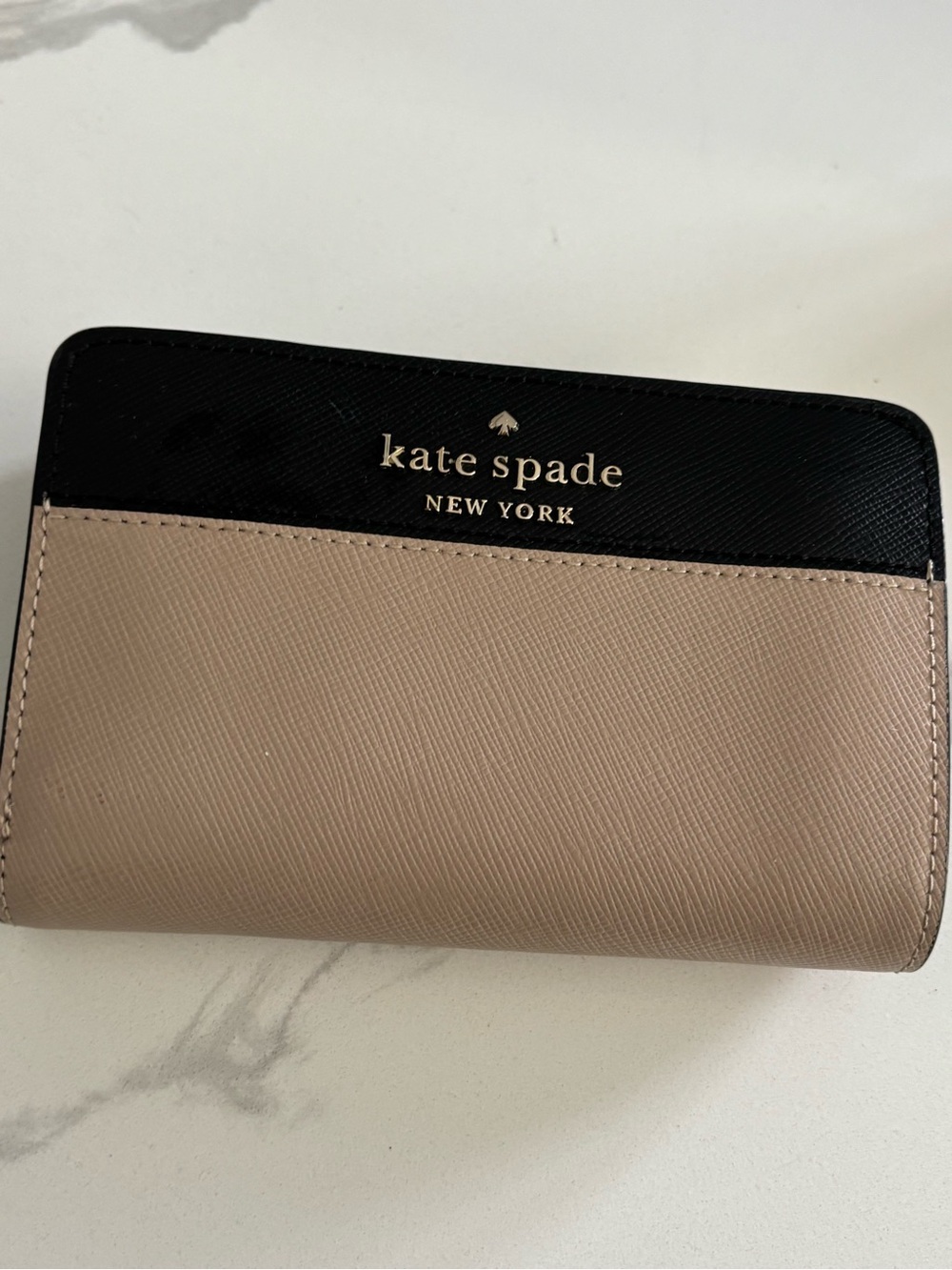 kate spade Black and Taupe Two-Tone Leather Wallet